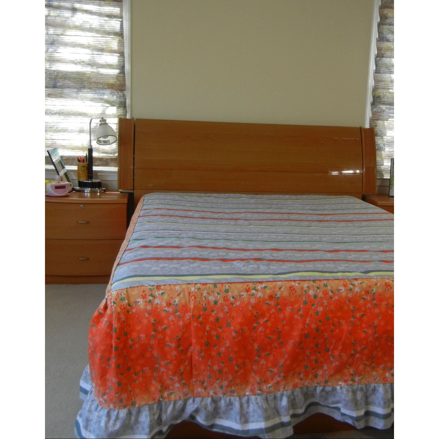82 - Wonderful World Fitted Sheet