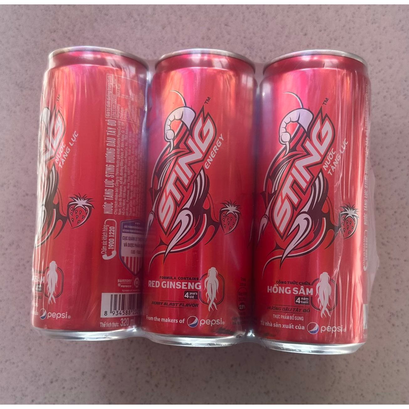 Strawberry Flavored Red Ginseng Tea, 6 cans/pk
