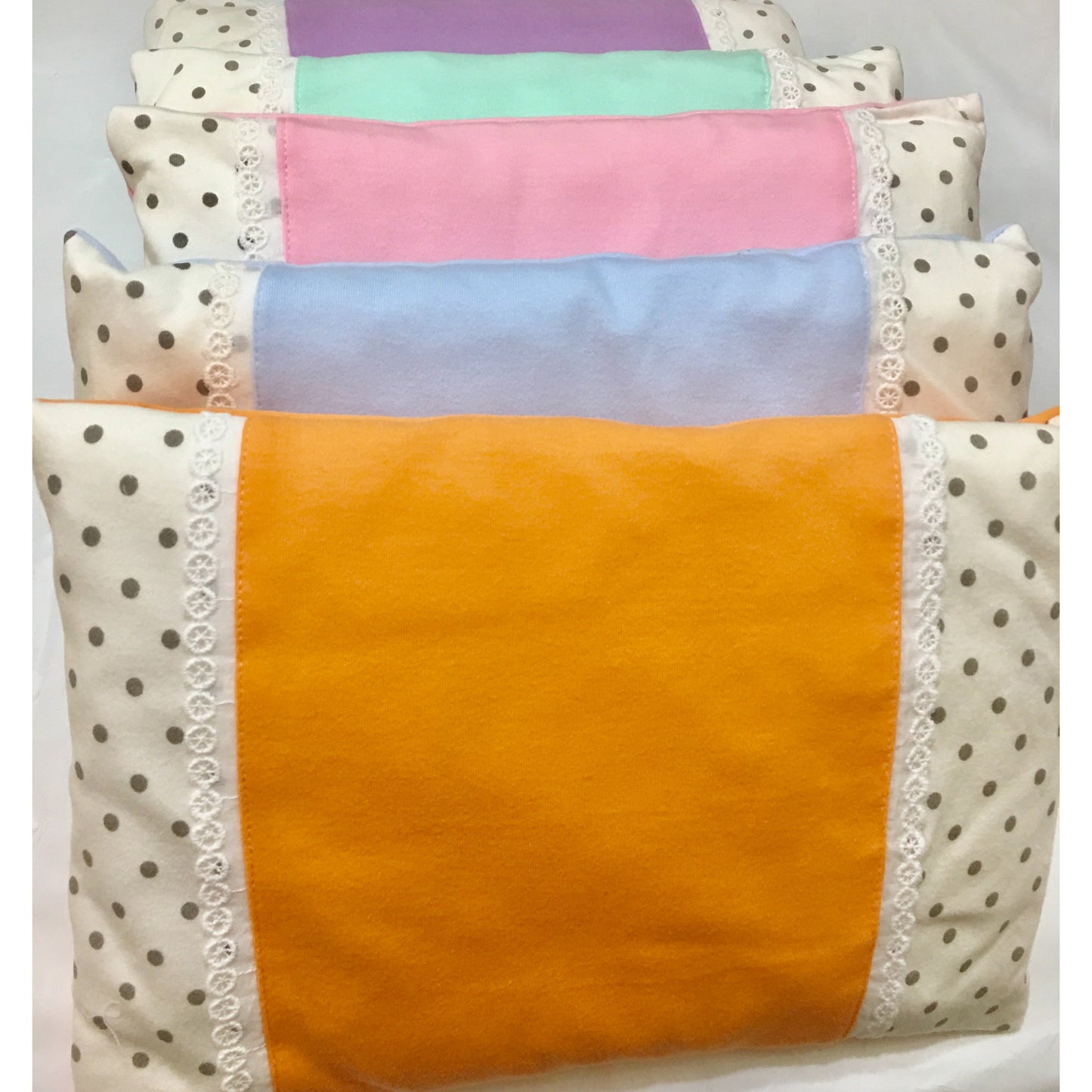 children's knitted pillow