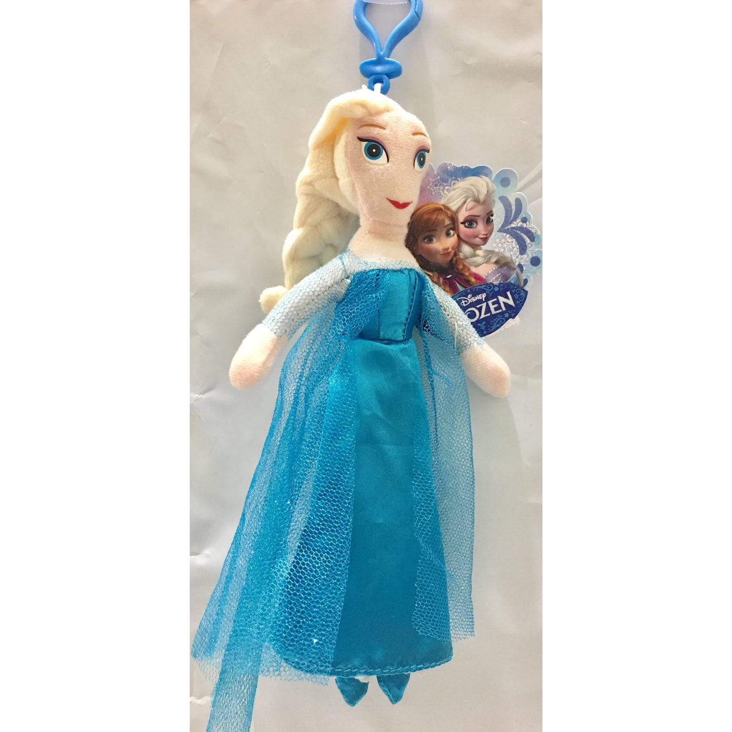 Elsa, Pendant