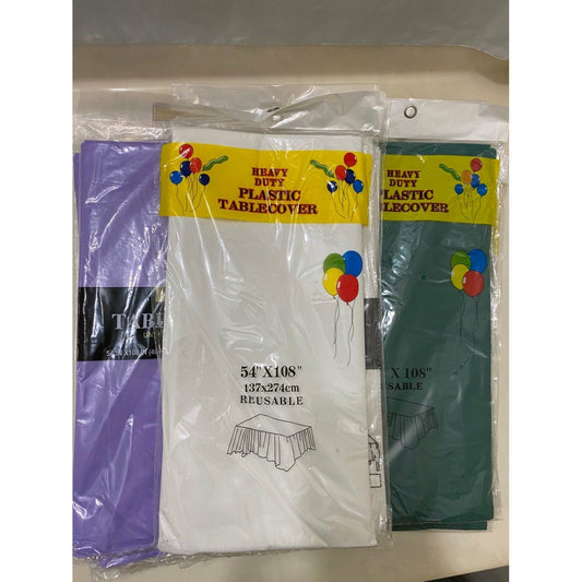 1-54”*108” reusable plastic tablecloth, send 1 piece randomly